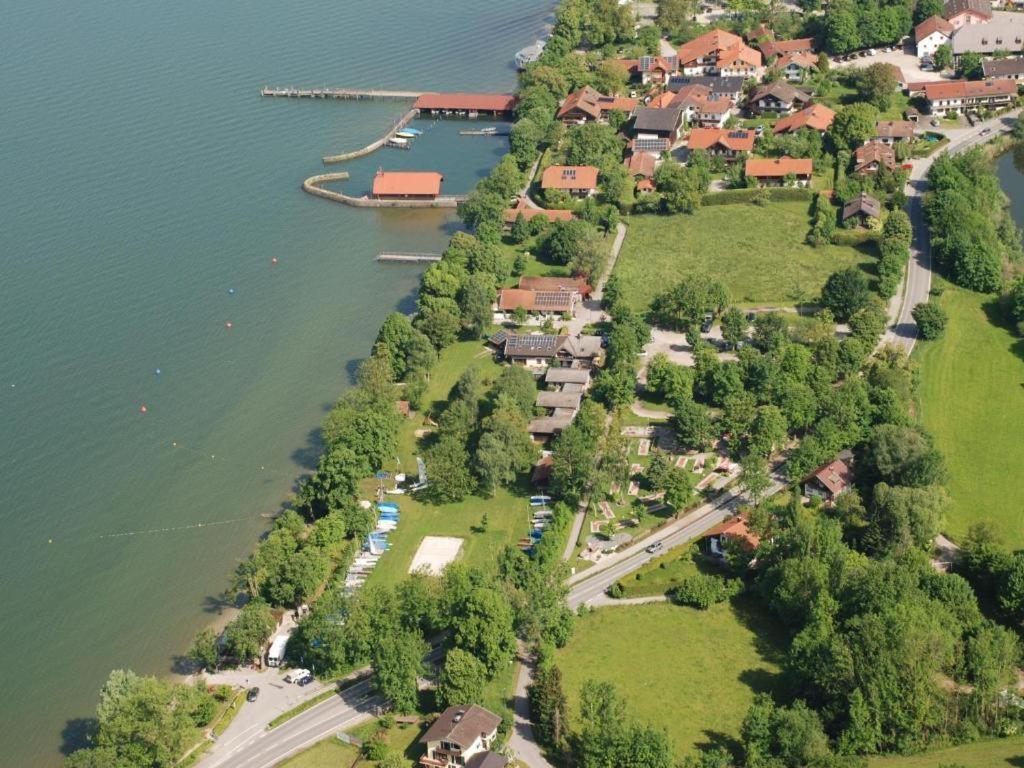 Ferienwohnungen Am Strandbad Chieming Ngoại thất bức ảnh